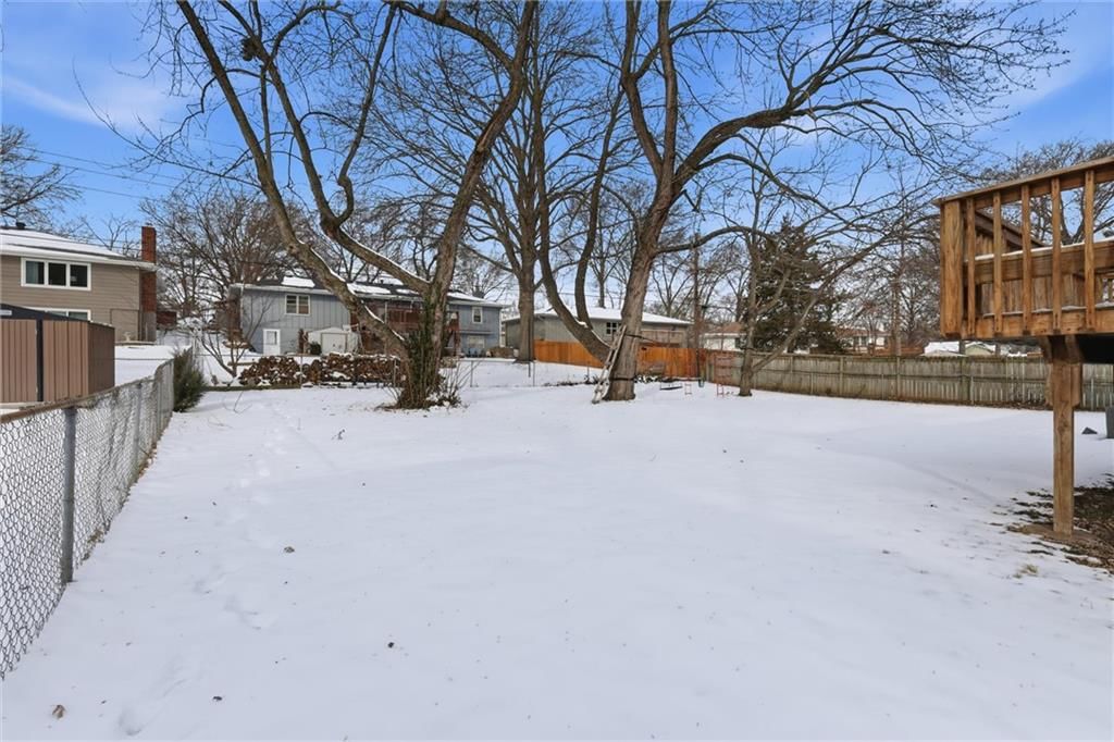6518 Larsen Lane — photo 25