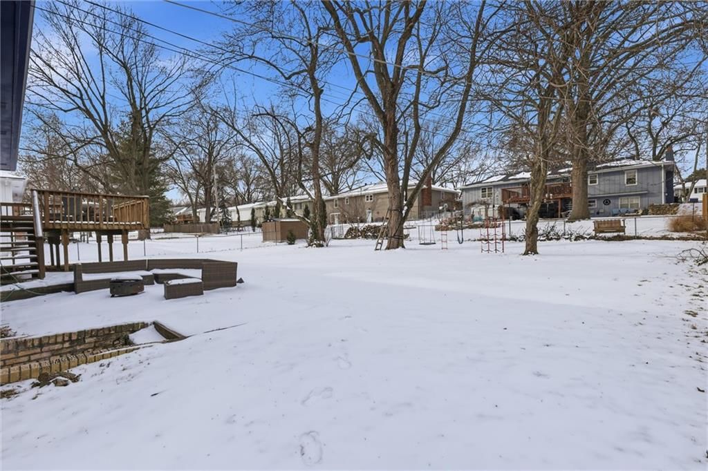 6518 Larsen Lane — photo 26