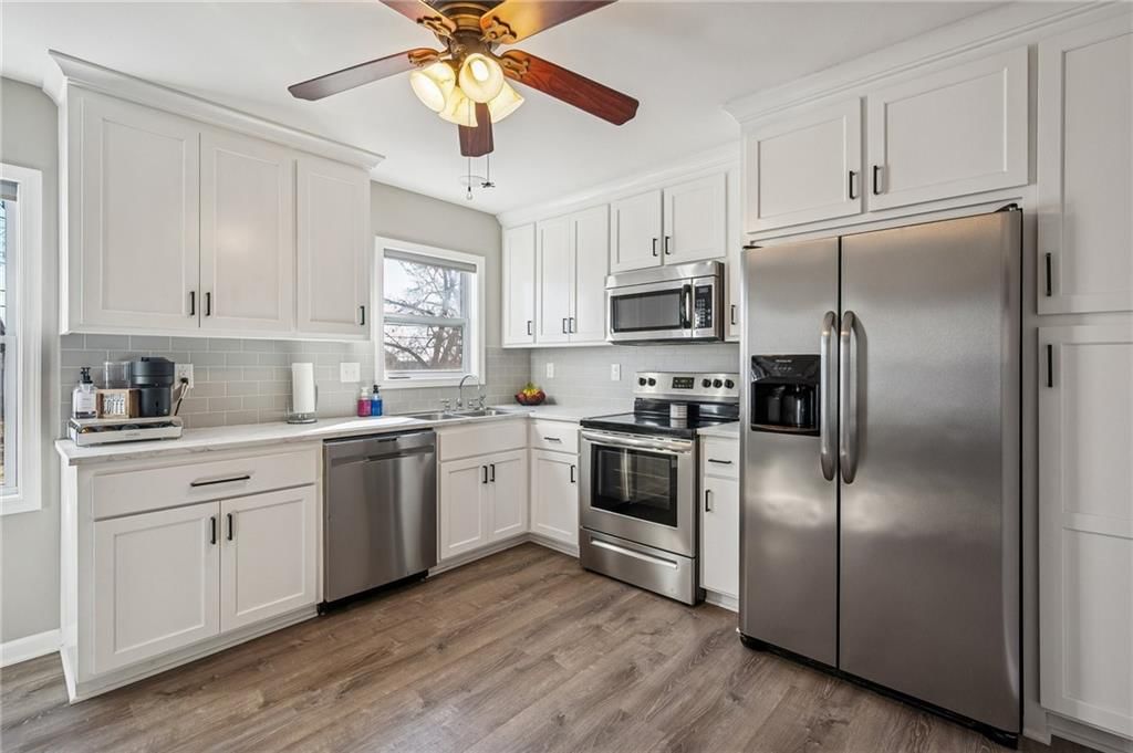 320 S Central Street — photo 14