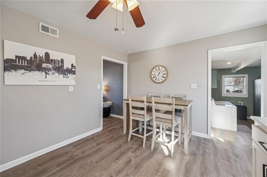 320 S Central Street — photo 19