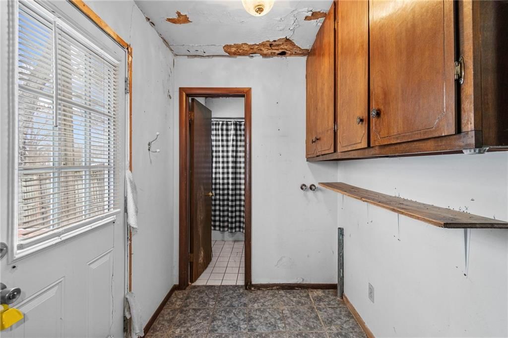 413 S Orchard Street — photo 36