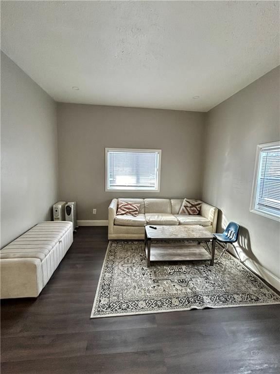 729 S 14th Street — photo 3