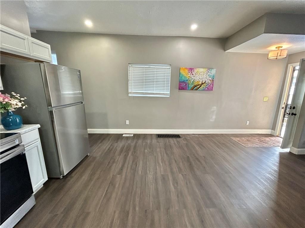 729 S 14th Street — photo 7