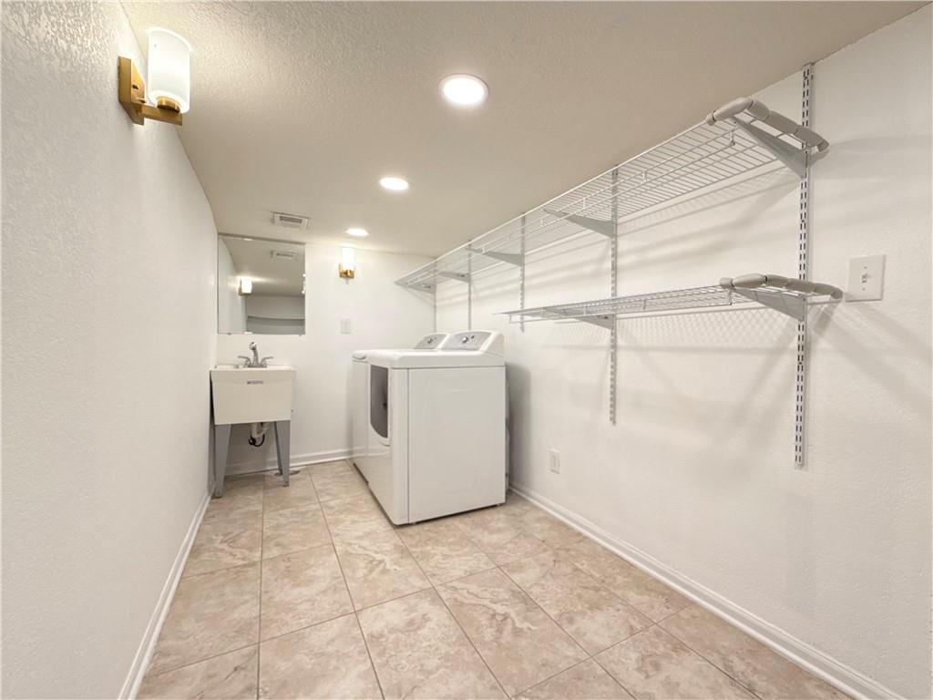 4210 NW Lake Drive — photo 32