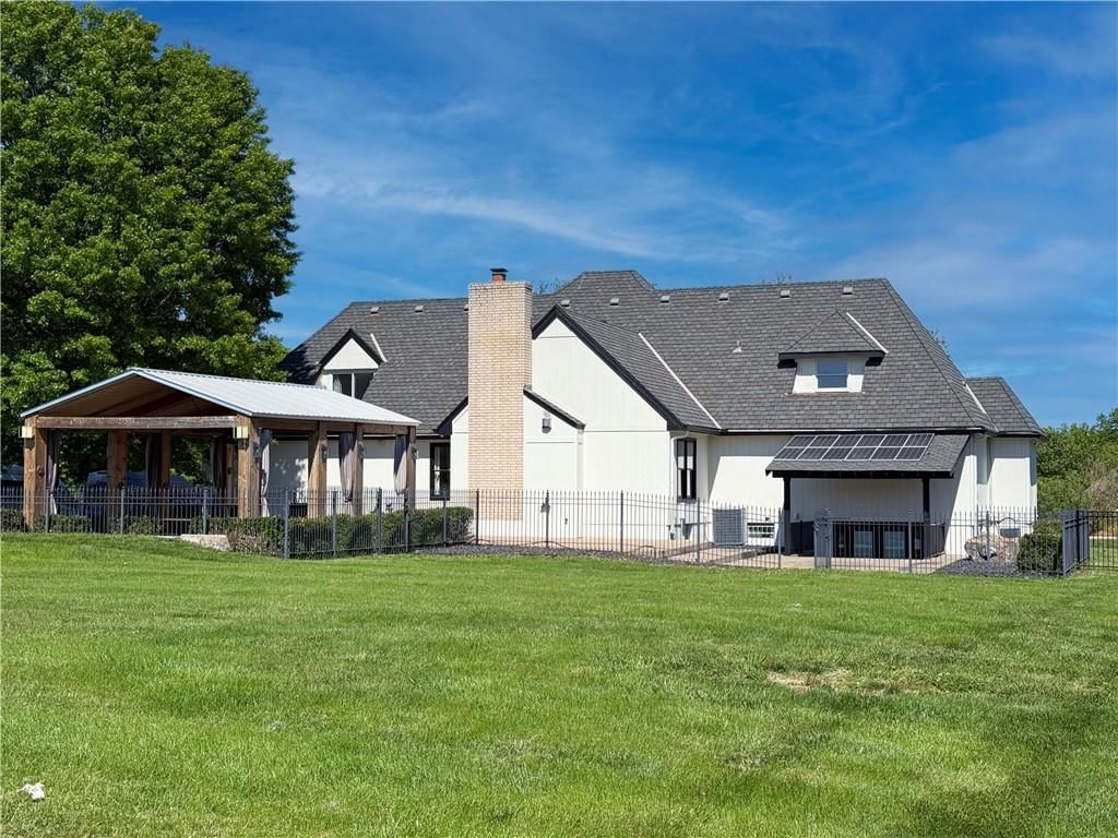 4210 NW Lake Drive — photo 36