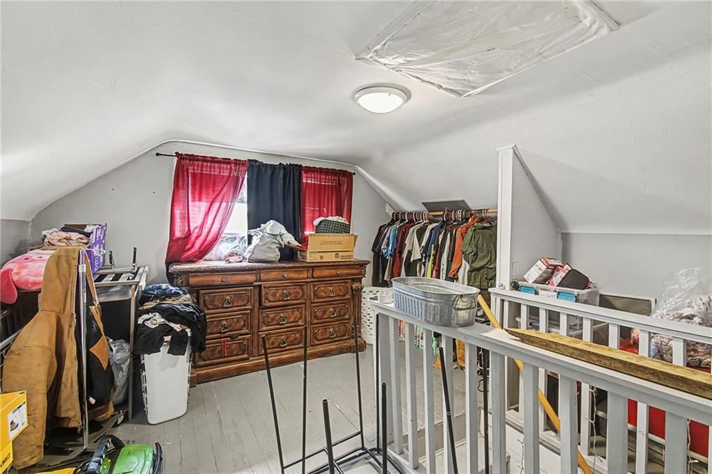 102 W Black Diamond Street — photo 10