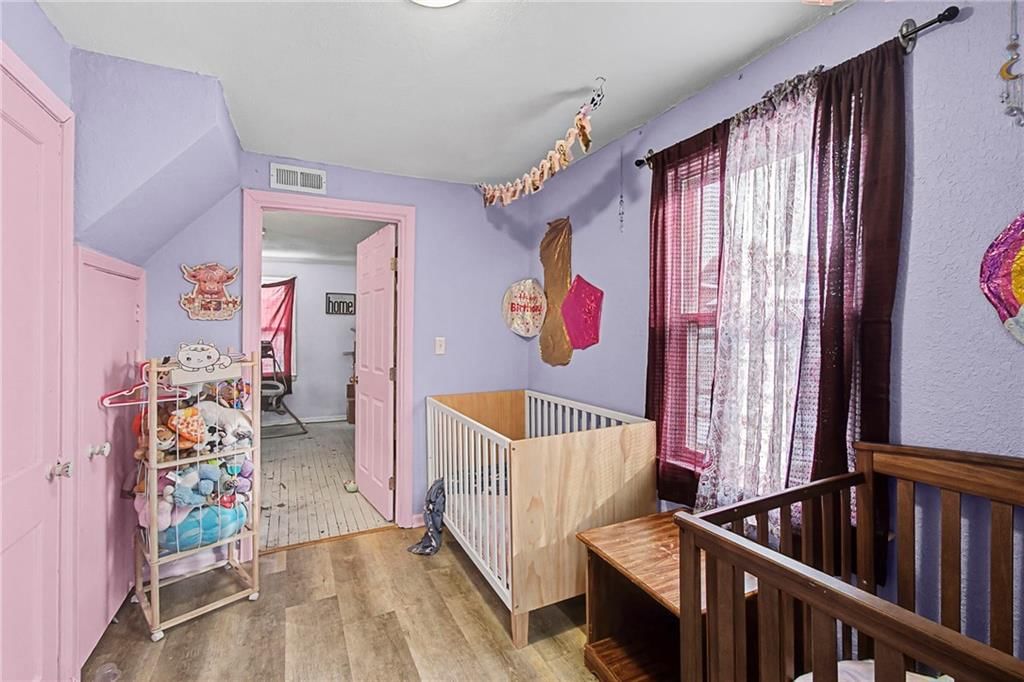 102 W Black Diamond Street — photo 12