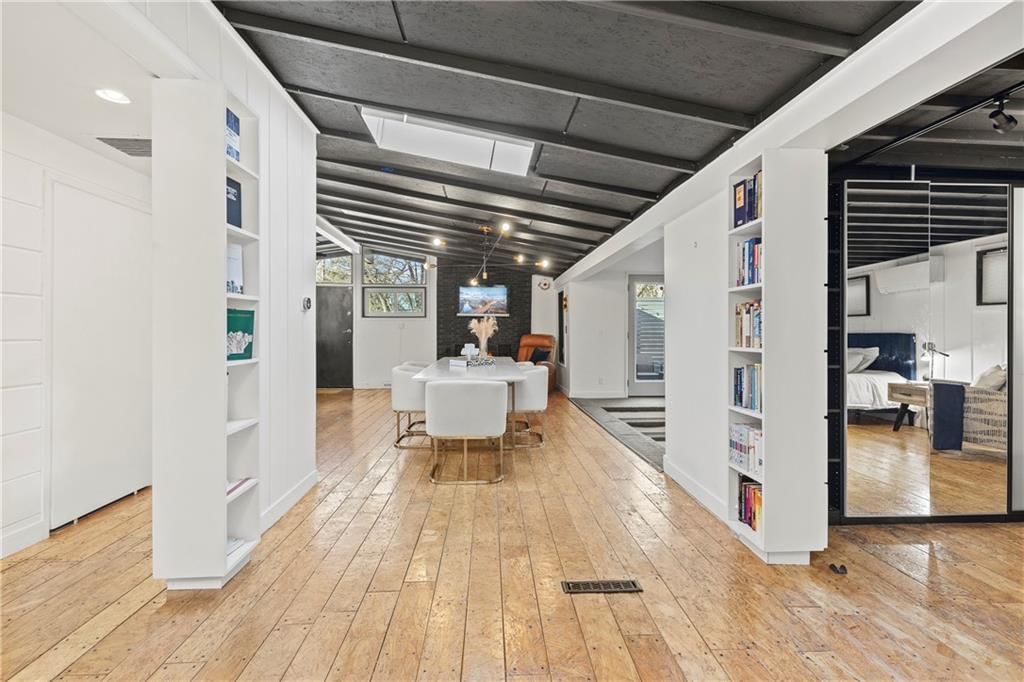 2115 W 71st Terrace — photo 17