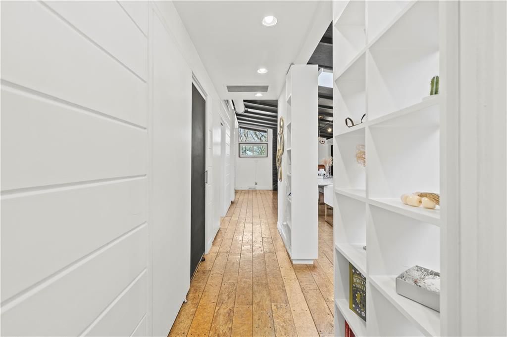2115 W 71st Terrace — photo 24