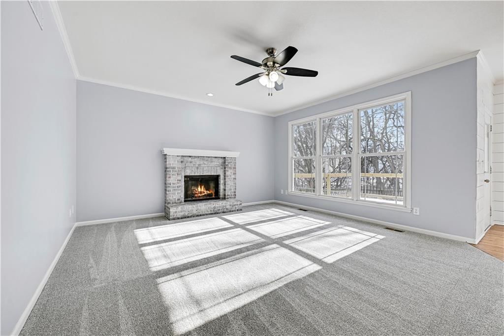 8605 W 152nd Terrace — photo 9