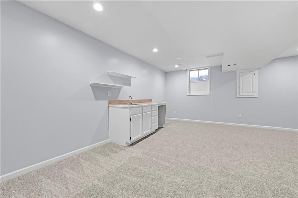 8605 W 152nd Terrace — photo 25