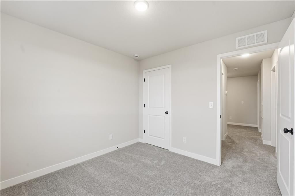 9633 N Colrain Avenue — photo 26
