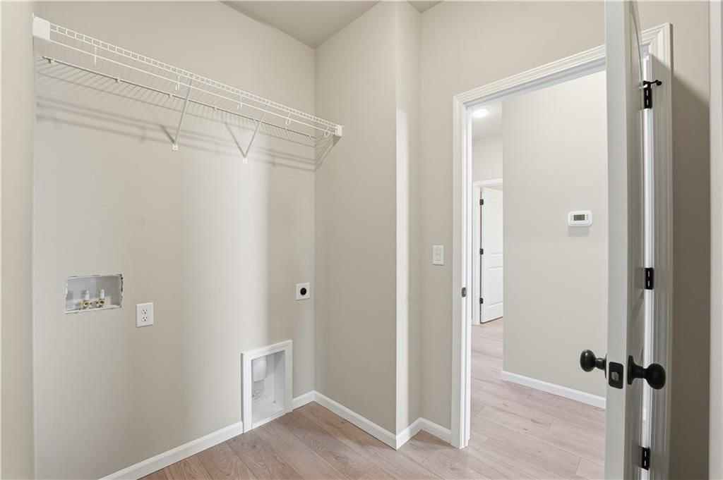 9637 N Colrain Avenue — photo 16