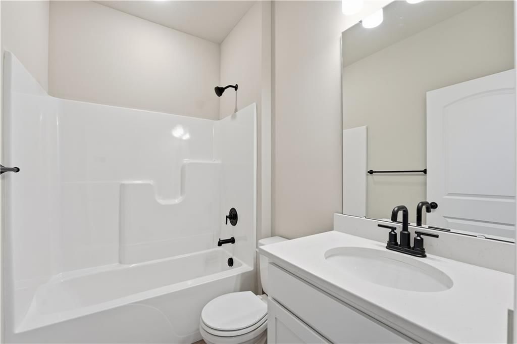9637 N Colrain Avenue — photo 19