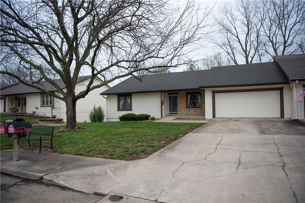 19001 Sunrise Drive — photo 2