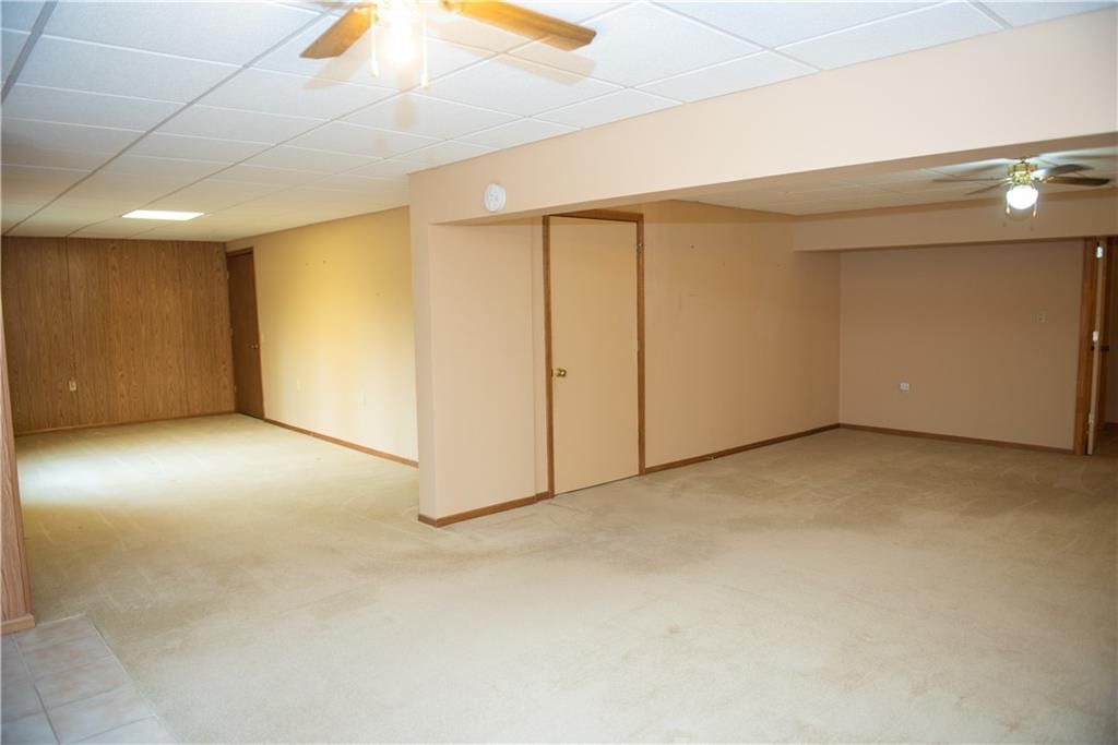 19001 Sunrise Drive — photo 33