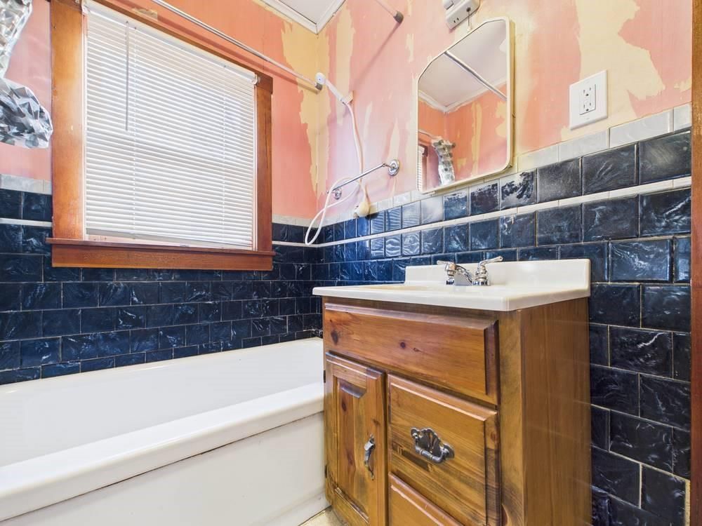1227 S Crawford Street — photo 14