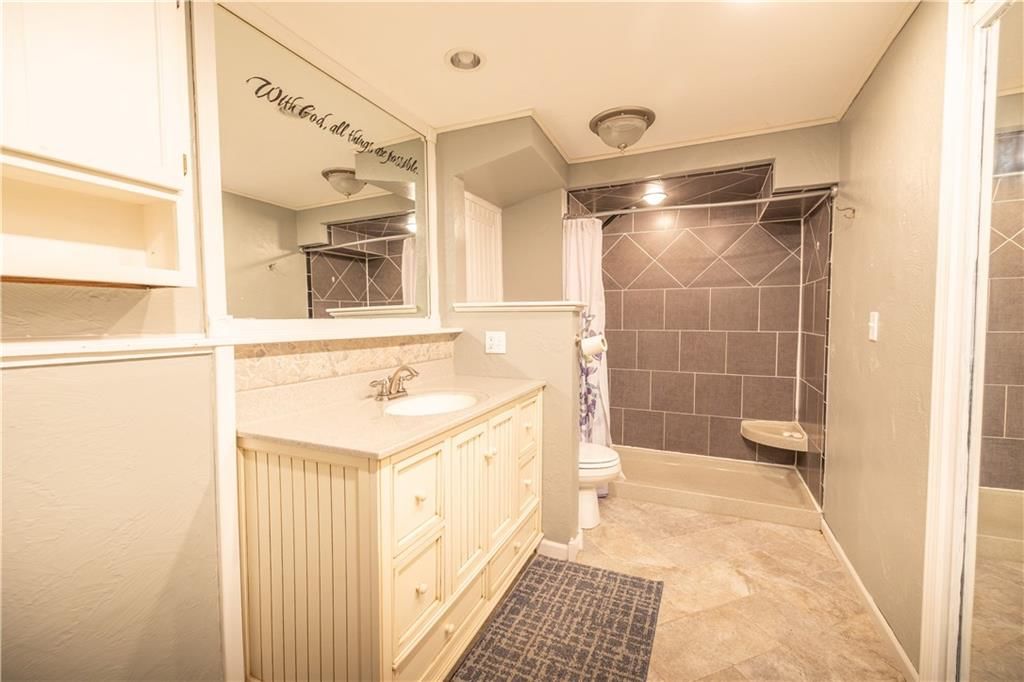 716 Shea Street — photo 21