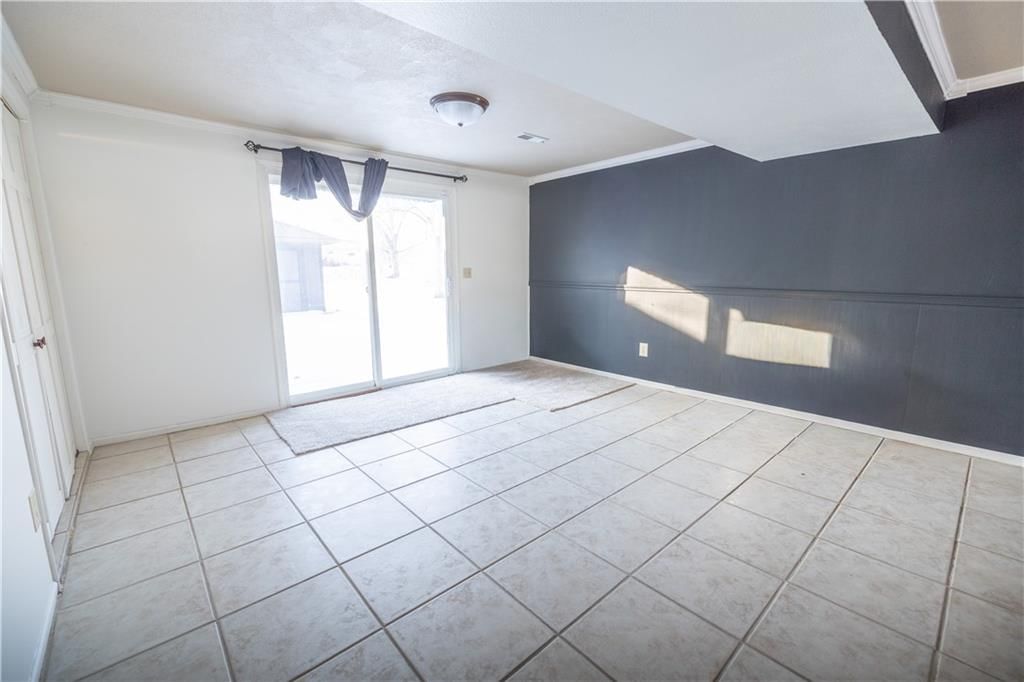 716 Shea Street — photo 24