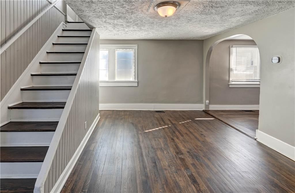 4859 NW Waukomis Drive — photo 10