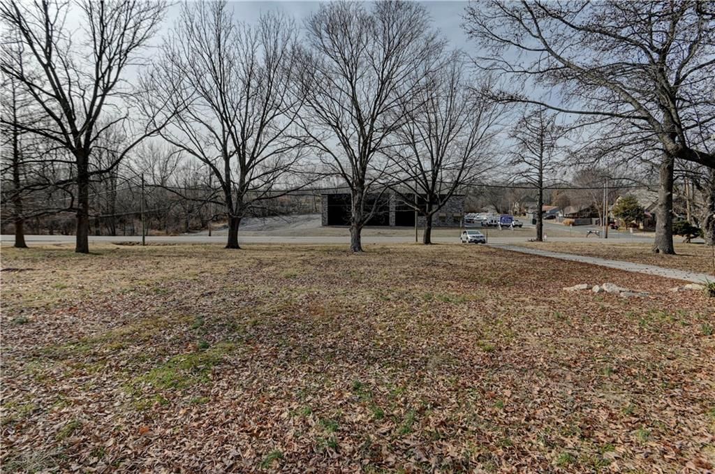 4859 NW Waukomis Drive — photo 37
