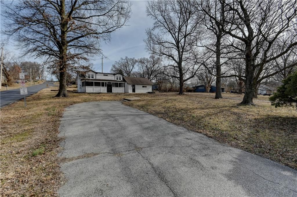 4859 NW Waukomis Drive — photo 47