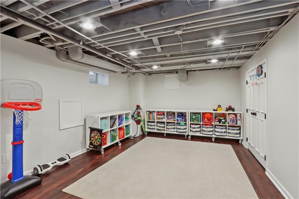 3223 W 67th Street — photo 28