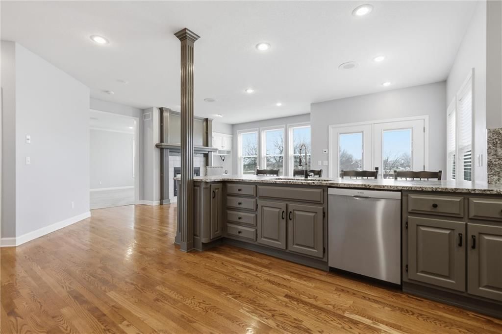 21201 S Jefferson Parkway — photo 16