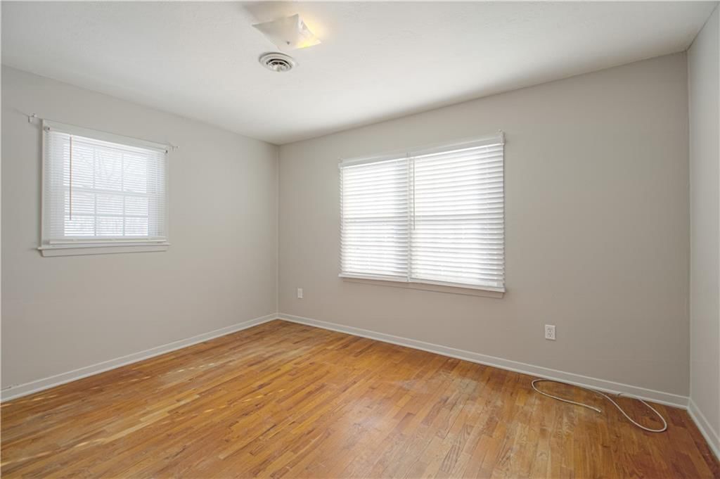 421 E Main Street — photo 11