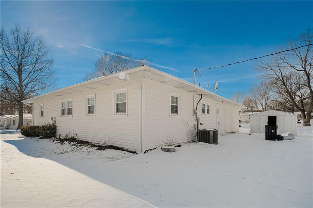 421 E Main Street — photo 24