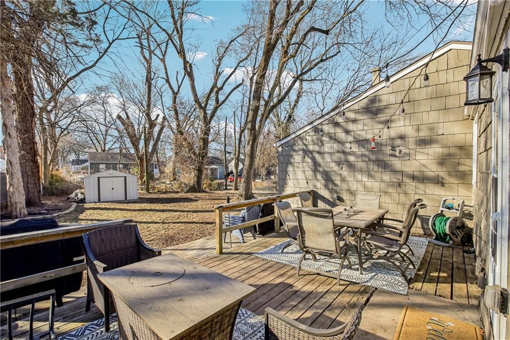 601 W 84th Terrace — photo 11