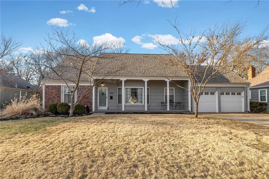 8816 W 106TH Street, Overland Park, KS