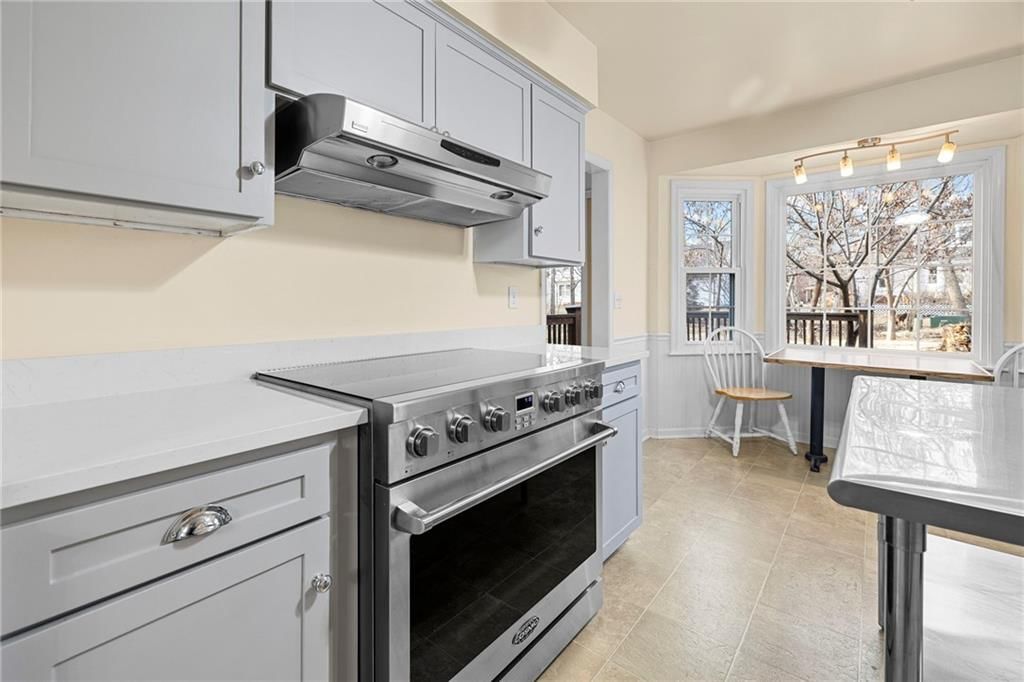 8816 W 106TH Street — photo 16