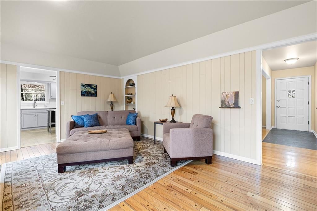 8816 W 106TH Street — photo 19