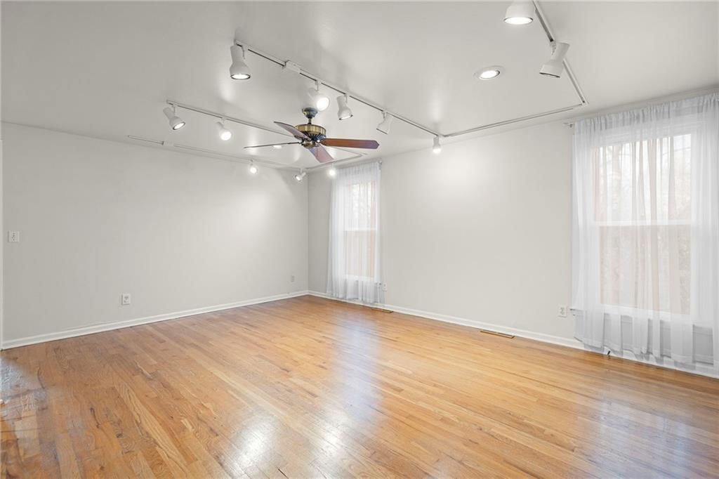 8816 W 106TH Street — photo 28