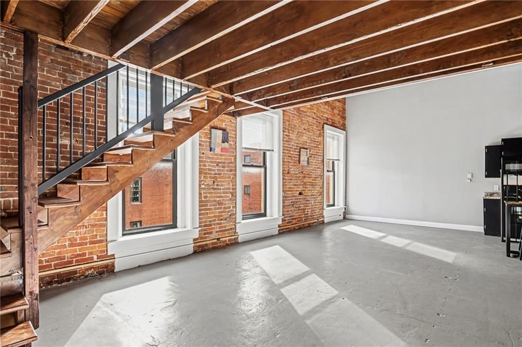 500 Delaware Street — photo 3