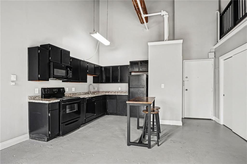 500 Delaware Street — photo 7