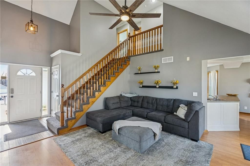 6200 NE 48th Terrace — photo 3
