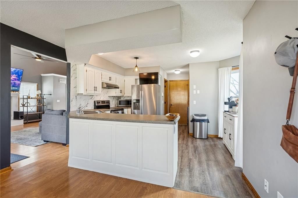 6200 NE 48th Terrace — photo 6
