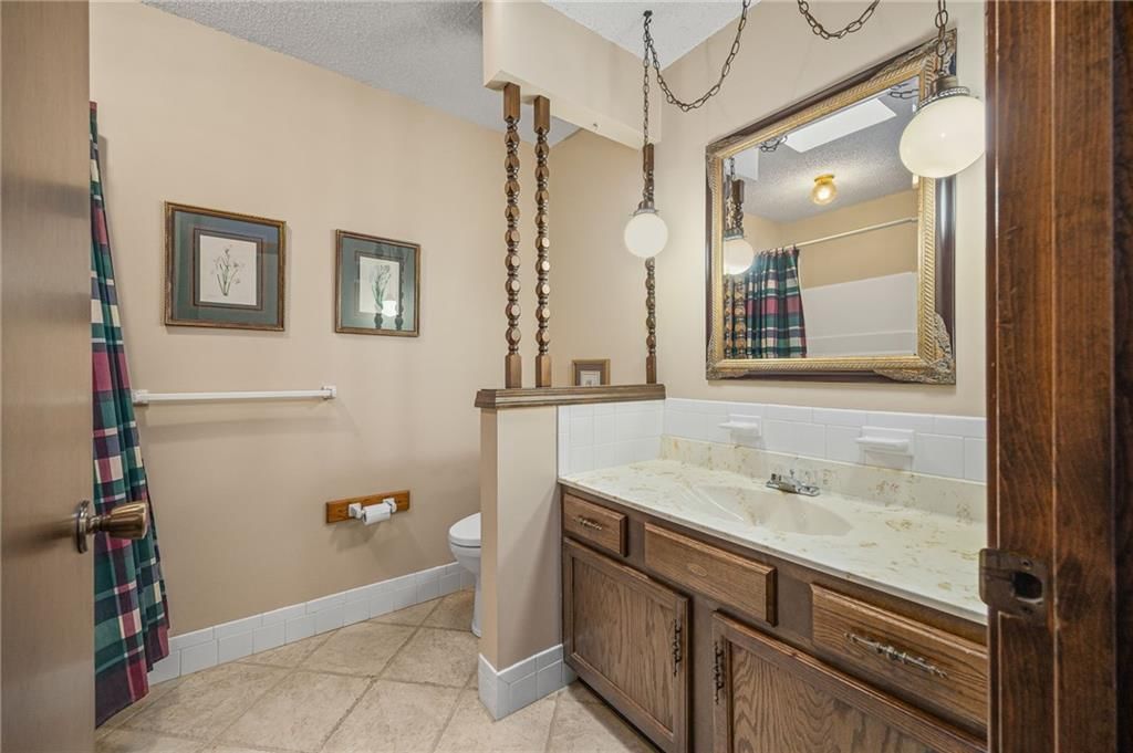 917 NW Valley Lane — photo 16