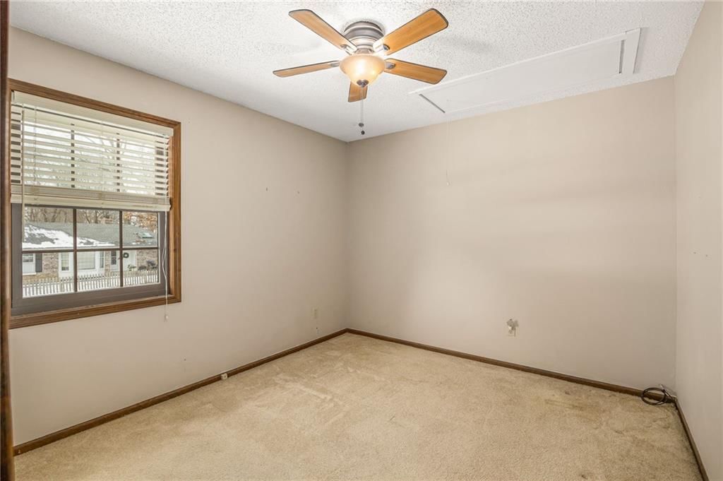 917 NW Valley Lane — photo 20