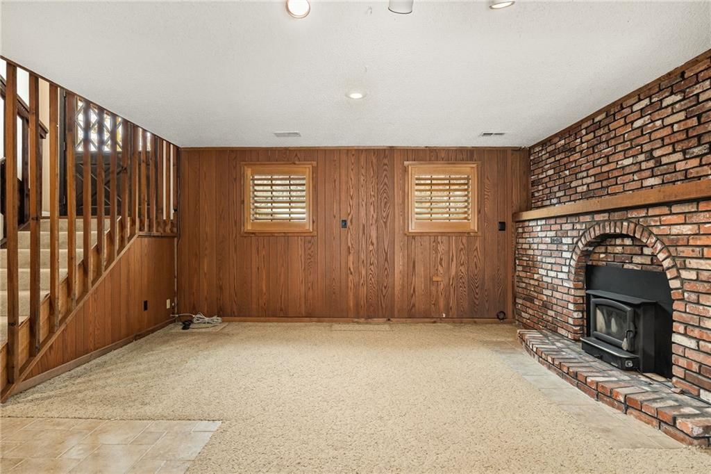 917 NW Valley Lane — photo 25