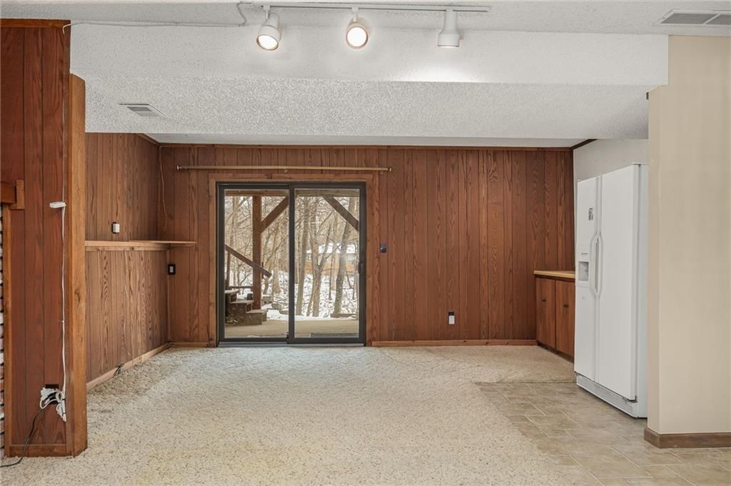917 NW Valley Lane — photo 27
