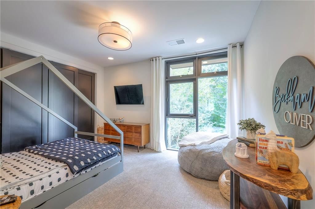55 Hever Knoll N/A — photo 32