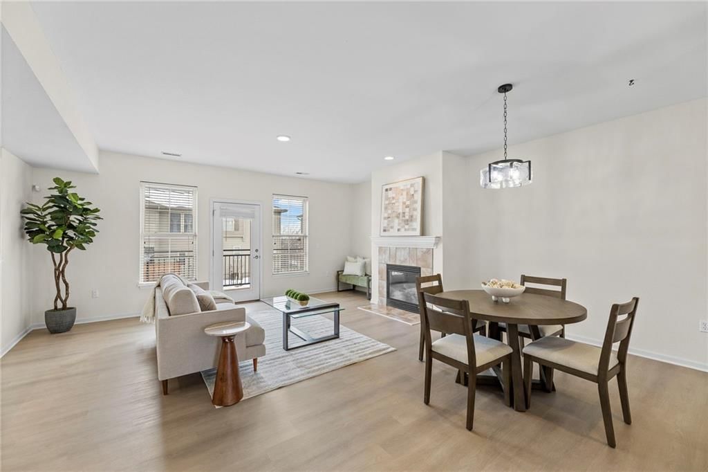 5245 Overland Drive — photo 11