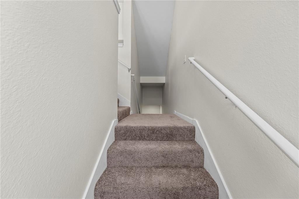 5245 Overland Drive — photo 19
