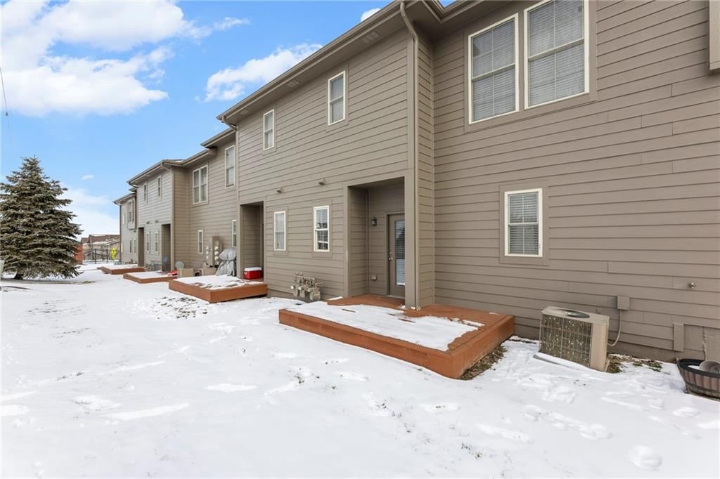 5245 Overland Drive — photo 42