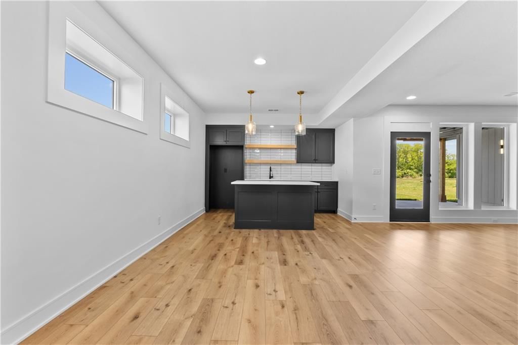 2825 SW Heartland Road — photo 33