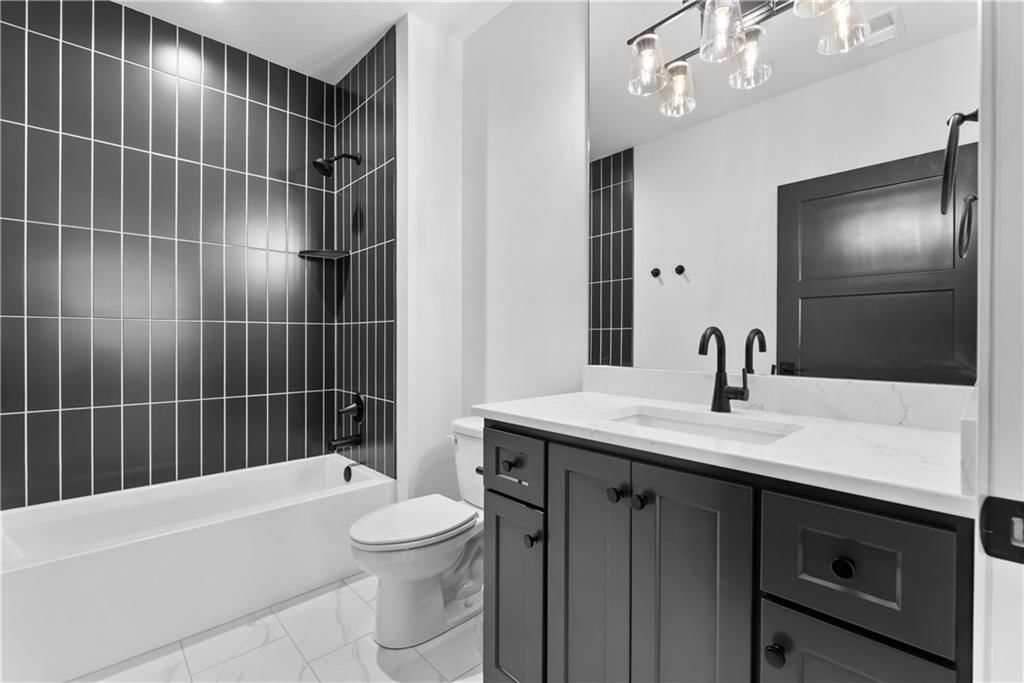 2825 SW Heartland Road — photo 40