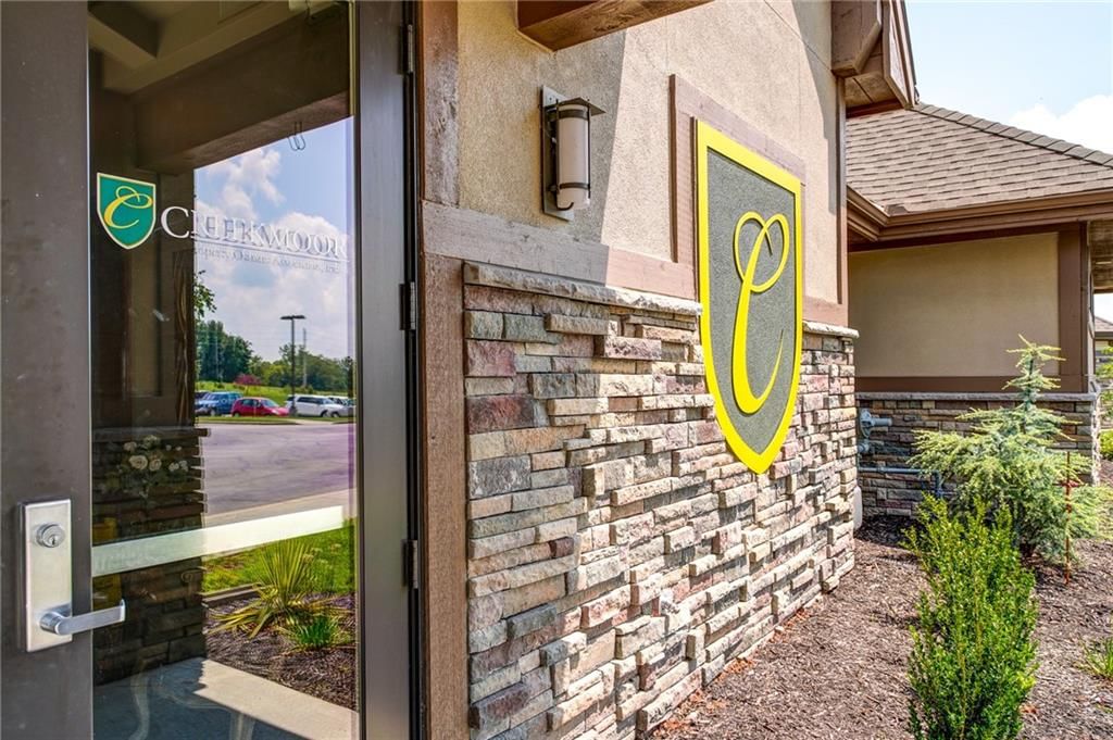 603 Mayfair Court — photo 27